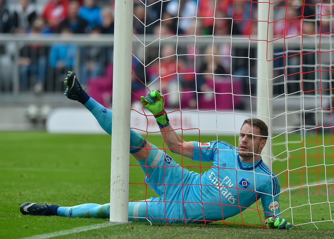 Hamburgo nunca pudo reaccionar ante la embestida del poderoso Bayern Munich, que la próxima semana tiene el duelo de vuelta contra Besiktas en Turquía, a donde llega con ventaja.