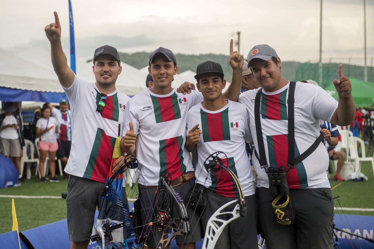 La delegación mexicana de arco compuesto masculino ratificó un poderío del país en esta disciplina.