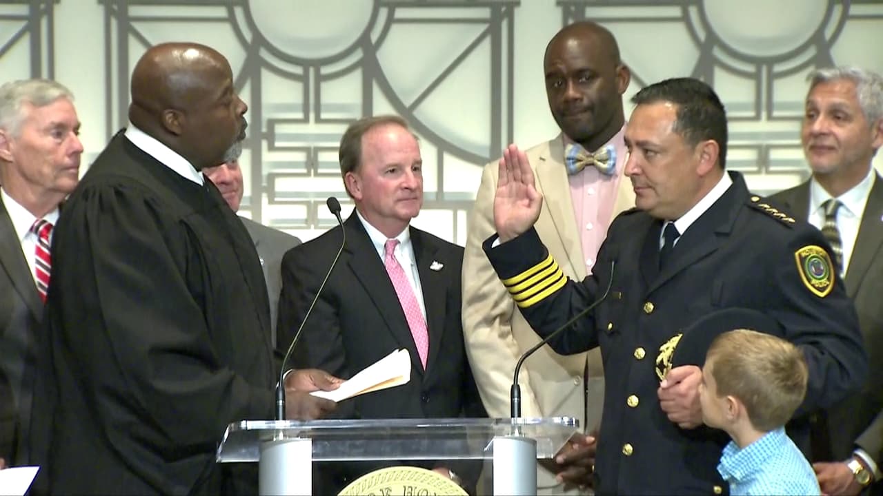 Arturo Acevedo, un cubano con 30 años de experiencia como policía, fue ratificado como jefe de la Policía de Houston el pasado mes de noviembre.