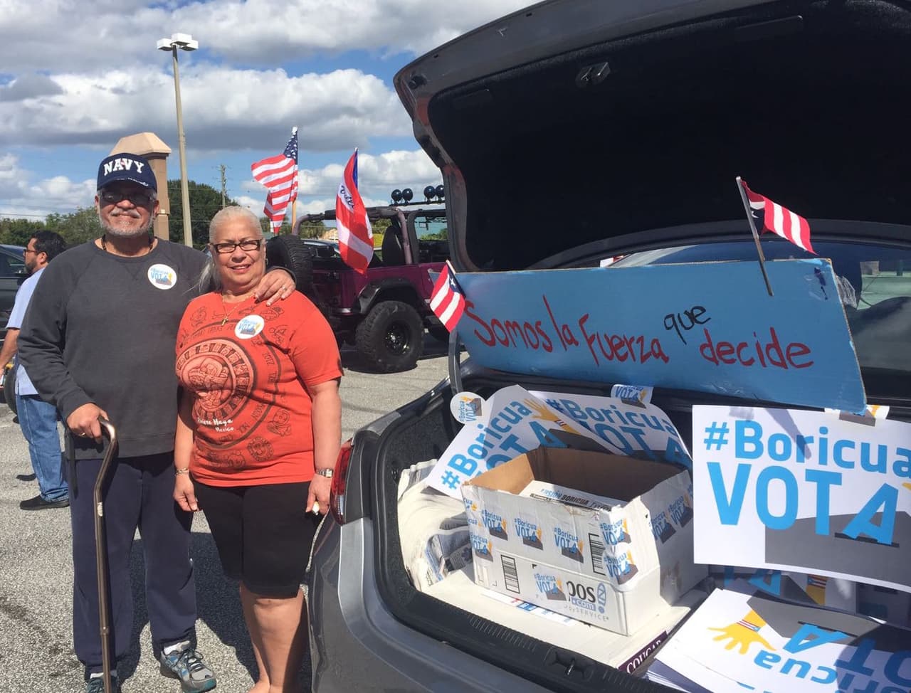 Un voto decisivo con sabor a mofongo: los boricuas de Florida llaman a las urnas como lo harían en la isla