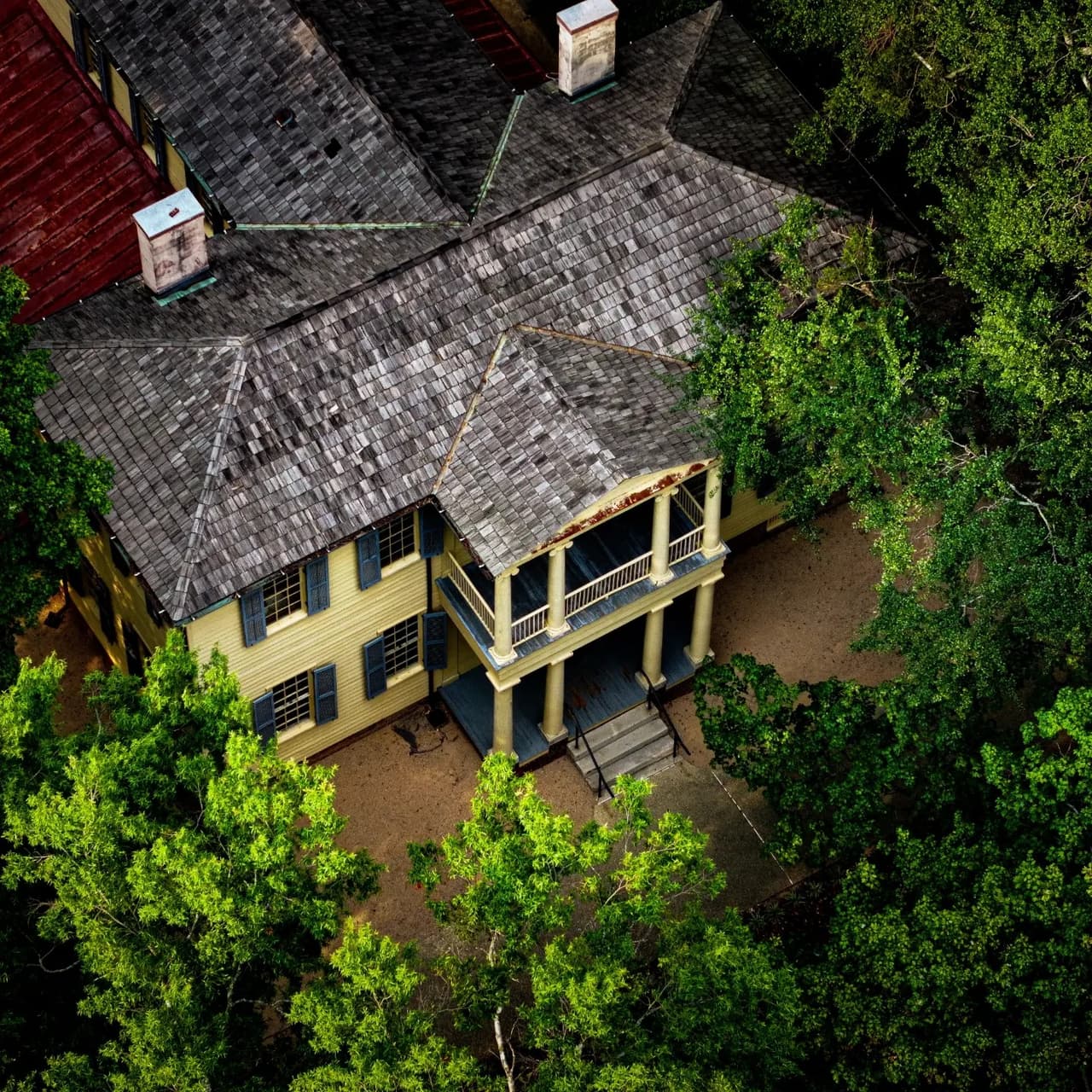 <b><a href="https://www.univision.com/local/north-carolina-wuvc/destinos-mas-embrujados-que-podras-visitar-en-carolina-del-norte-en-2023-fotos">Relacionado: Estos son los destinos más "embrujados" que podrás visitar en Carolina del Norte en 2023</a></b>