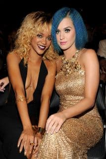 La cantante ha pasado prácticamente por todos los colores del arcoíris, en todas las longitudes de cabello, liso o rizado.