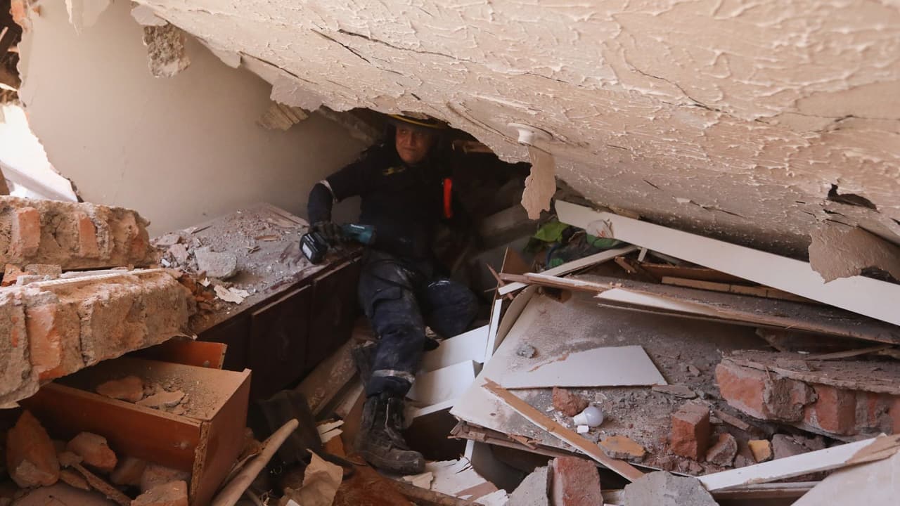 Terremoto en Colombia: Más de 110 muertos, decenas de heridos y al menos 60 edificios derrumbados