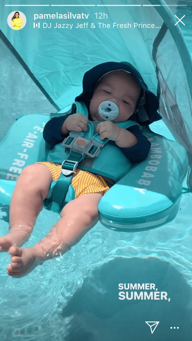 "Mi rayo de sol", escribió la conductora junto con 
<b><a href="https://www.instagram.com/p/CENvkHhnNhl/" target="_blank">las fotos de su hijo. </a></b>
<br>