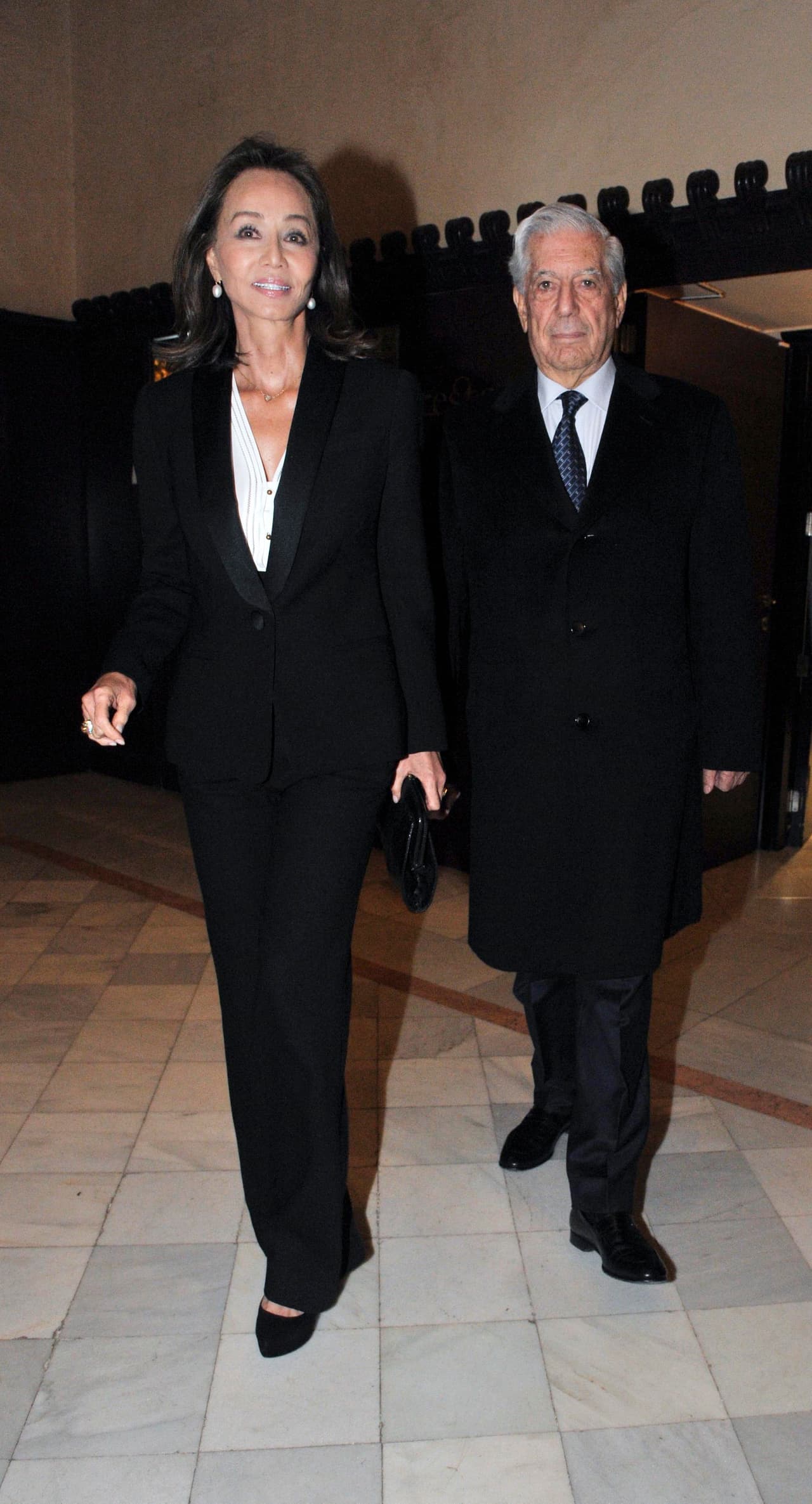 Aunque este romance ha dado mucho de que hablar, lo cierto es que ellos lucen muy enamorados.