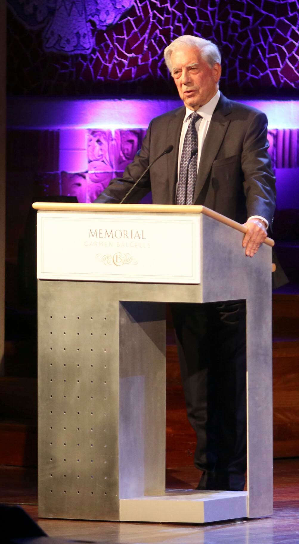 Mario Vargas Llosa habló sobre la agente literaria Carmen Balcells, quien fue su amiga.