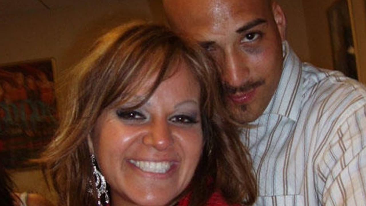 'El Pelón' sigue los pasos de su gran amor Jenni Rivera y se lanza como cantante