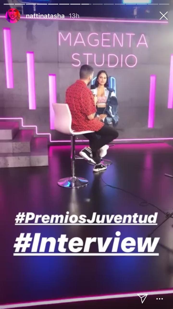 Natti también aprovechó para dar algunas entrevistas en el Watsco Center de la Universidad de Miami.