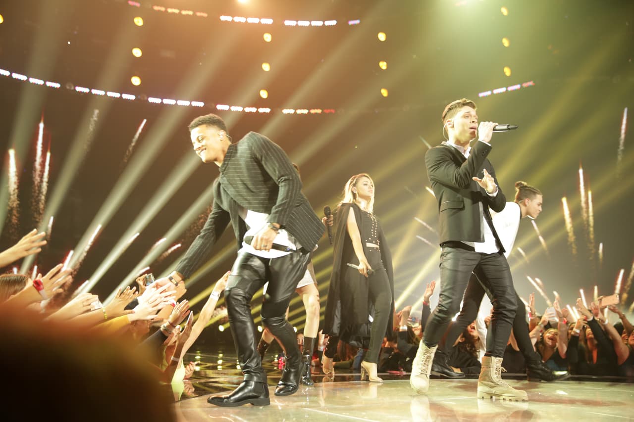 MIX5 demostró que tiene mucha química en el escenario.