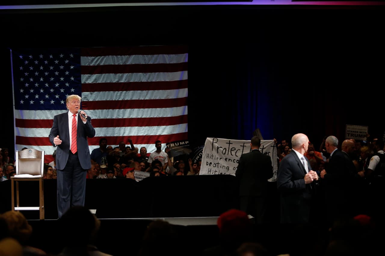 Las dos aceras enfrentadas por Donald Trump en Miami