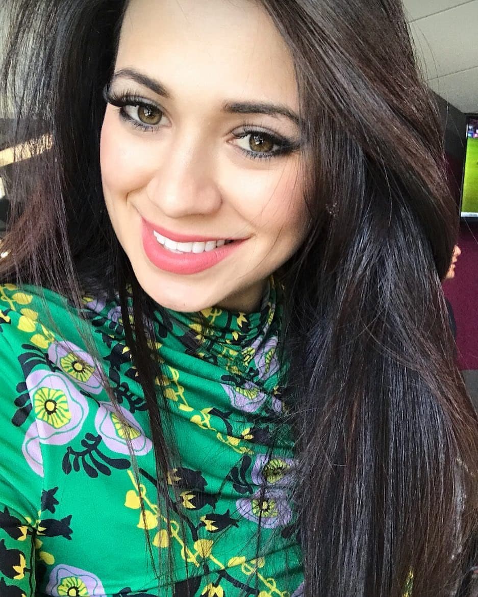 Hablando de amores, el corazón de 
<b>'La Jirafita'</b> aún no tiene dueño...