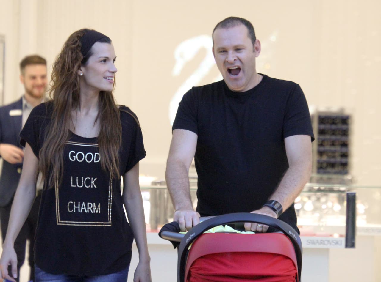 Aunque el cansancio es inevitable, madrugar y desvelarse no es nada fácil.