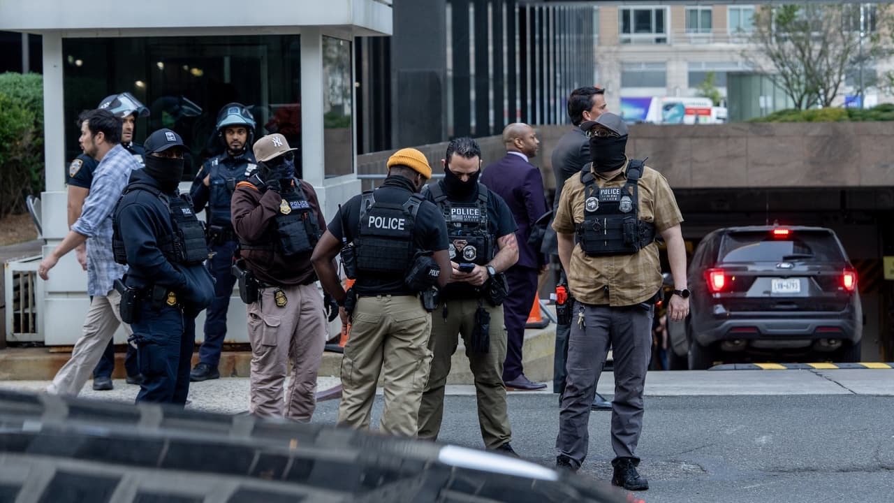 Casa Blanca promete intensificar las redadas migratorias en Nueva York tras operativo en Manhattan