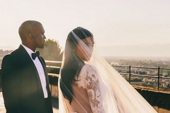 Al fin estaba con Kim por todas las de la ley. Seguro esto le trajo mucha felicidad al rapero.