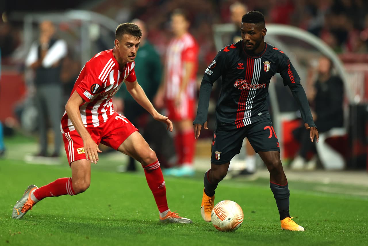 Guti y PSV derrotan al Arsenal; Lainez y Guardado sin actividad