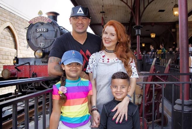 Wisin es otro de los papás cariñosos y entregados nominados a Premios Juventud.