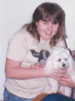 Tammie Erwin fue asesinada a los 18 años en el condado de Riverside. Junto a su cuerpo ensangrentado había un casquillo de bala.