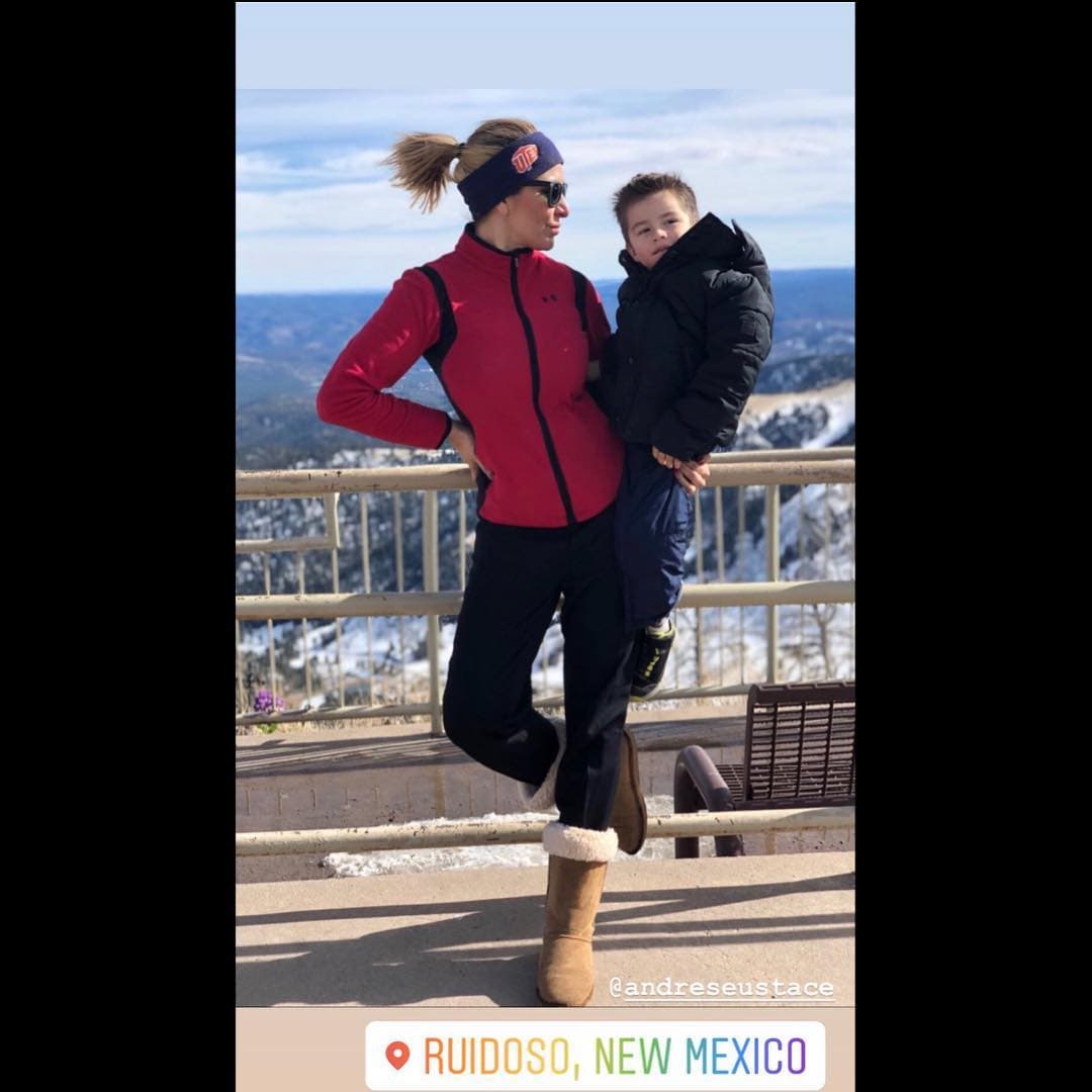 A pesar del distanciamiento que existe entre el menor y Loaiza, la artista dijo que mantiene un respeto por el exbeisbolista.