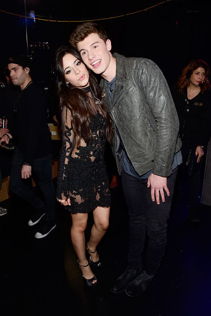 <b>Camila Cabello y Shawn Mendes</b> anunciaron su rompimiento en las redes sociales, causando revuelo entre sus fans.