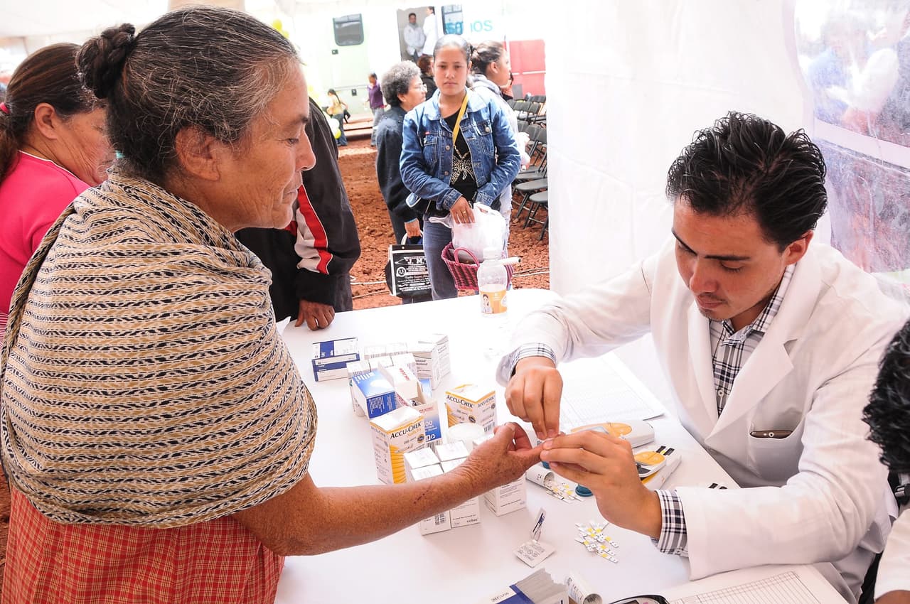 La diabetes es la principal causa de ceguera y amputaciones en México