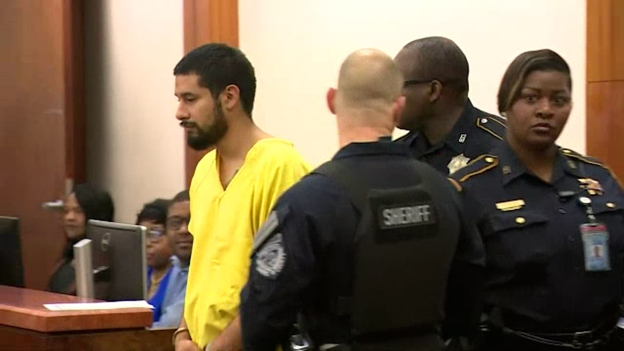 Un hombre acusado de asesinar en 2019 a un sargento de la policía de Houston pasará el resto de su vida tras las rejas.