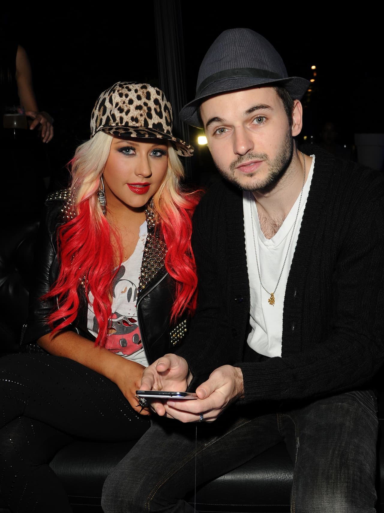 El anillo de Chris tiene dos diamantes y significan que su amado siempre estará ahí junto a ella para apoyarla.