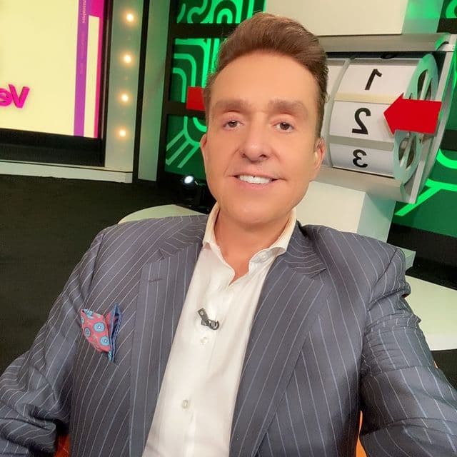 "Pero por qué invitó a Yalitza... qué hacía ahí... Ya no saben ni dónde ponerla", señaló. A estas críticas, y sin mencionar directamente a uno de sus mayores detractores, la actriz respondió: "Hoy me levanté bella, fabulosa y poderosa. Y el que me quiera hacer sentir lo contrario, bye".