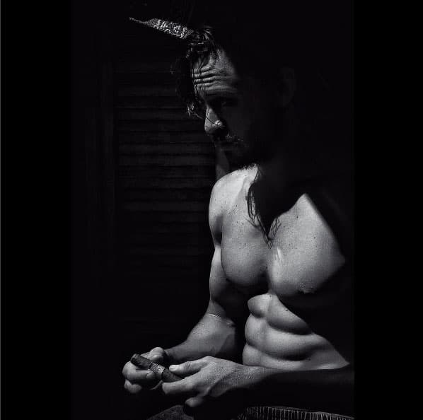 La mayoría de los personajes que ha interpretado han sido villanos.