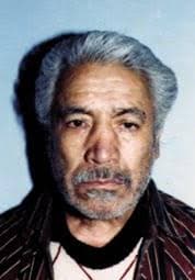 Sin embargo, el alcohol, las drogas y las malas compañÃas, acabaron con su fortuna y su fama, e incluso estuvo preso en 1998. '
<b>El</b>
<b>Pajarito</b>’, como le decÃan, falleció a los 71 años en el 2008.