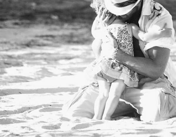 Esta foto fue hace seis años: "Imágenes q hablan por sí solas el significado de ser papa #amoserpapa #1dad #elissamarietbt ".