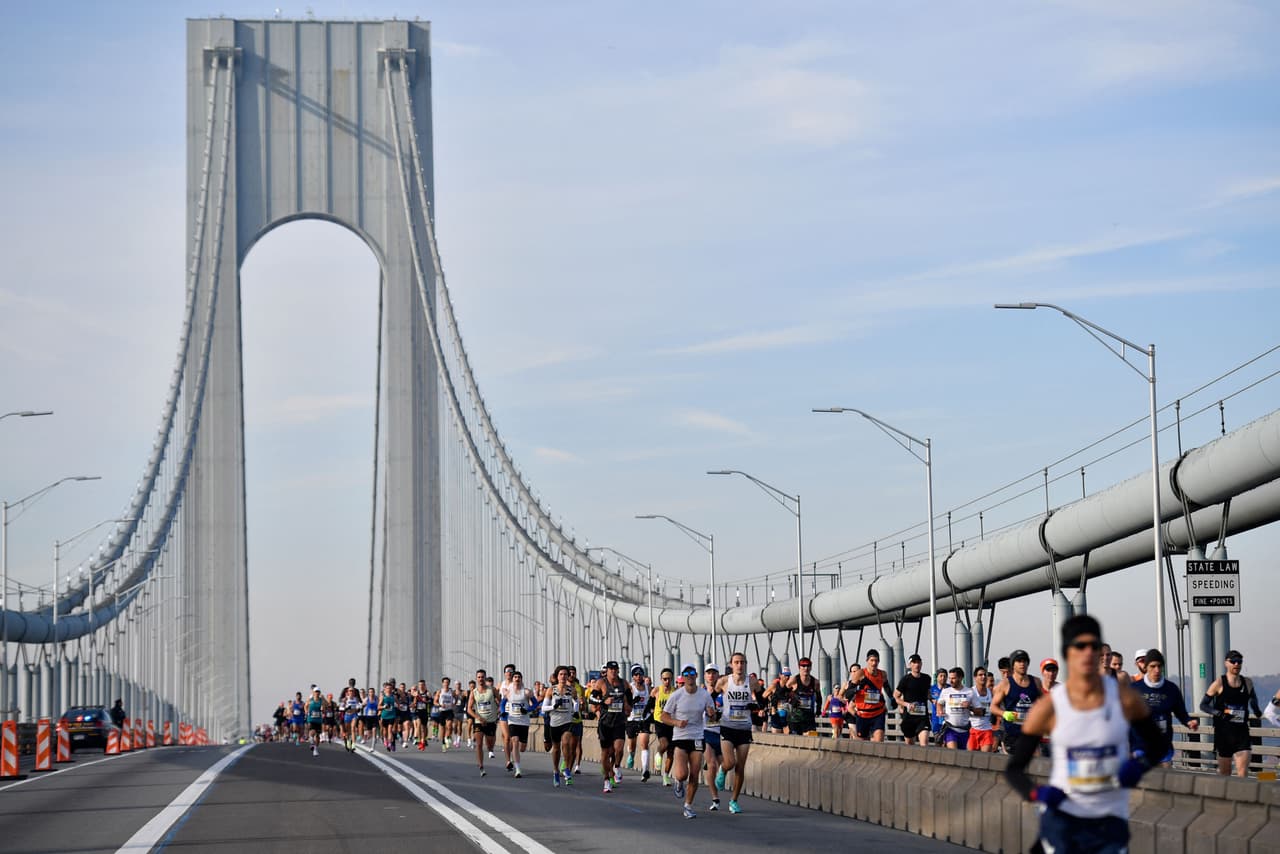 Corredores de todo el mundo salieron a las calles de la Gran Manzana el domingo para la 50ª carrera del Maratón TCS de Nueva York.