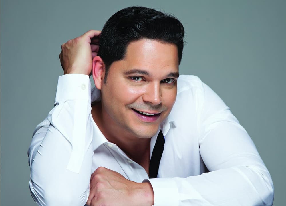 Por su disco 'Estaciones', Rey Ruiz compite en la categoría Mejor Álbum de Salsa.