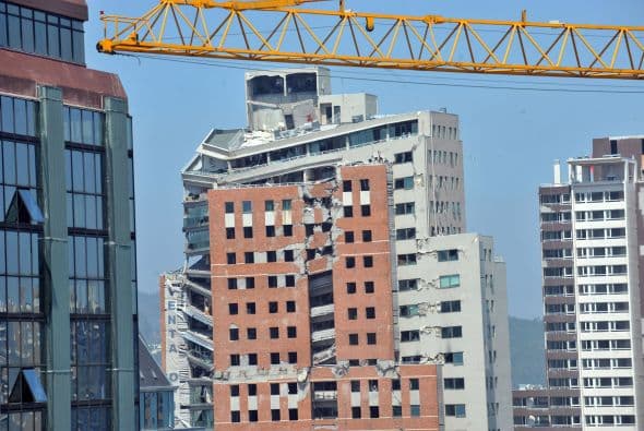 Según el sismólogo Sergio Barrientos, las réplicas "probablemente se extiendan al menos un año" más, pero dudó que se registre un nuevo terremoto de la magnitud del registrado en febrero de 2010.