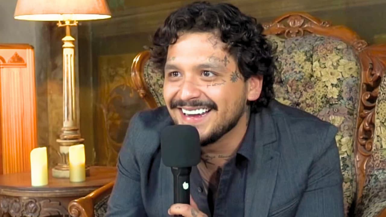 Christian Nodal revela si se considera afortunado en el amor y habla de su nuevo proyecto