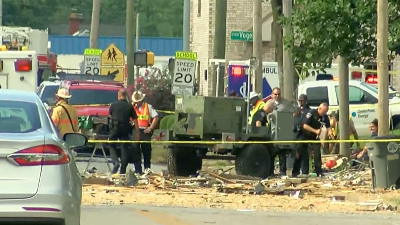 Mientras se realizaban las investigaciones, toda el área fue acordonada, ante la posibilidad de más explosiones y la inestabilidad de algunas de las viviendas afectadas.