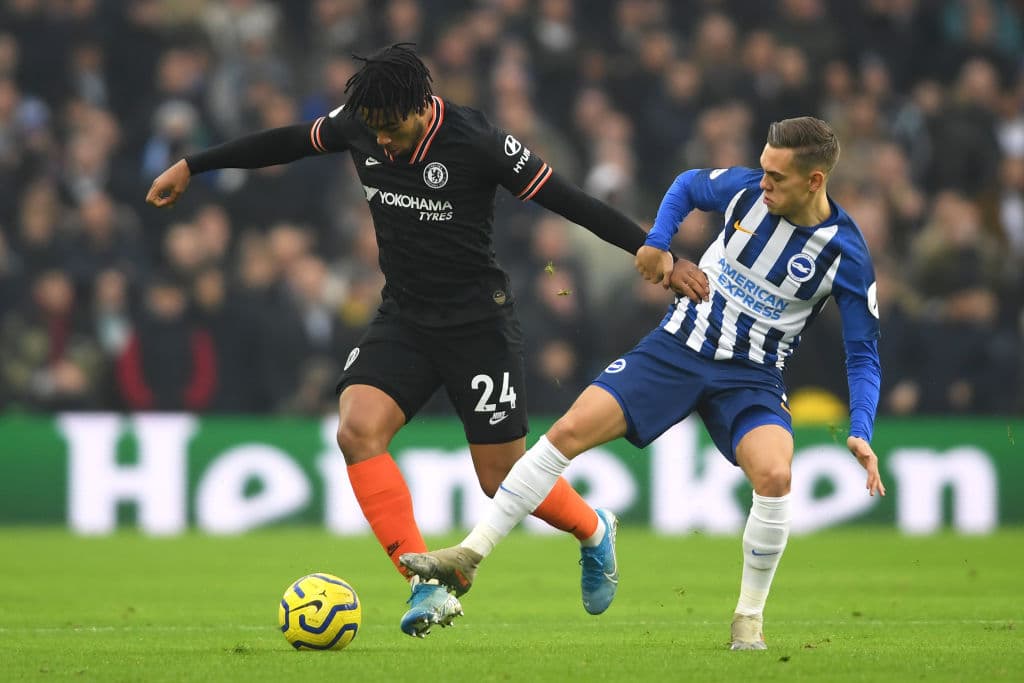 Un gol de Jahanbakhsh, al 84, le dio el empate 1-1 al Brighton; Azpilicueta abrió el marcador para el Chelsea.