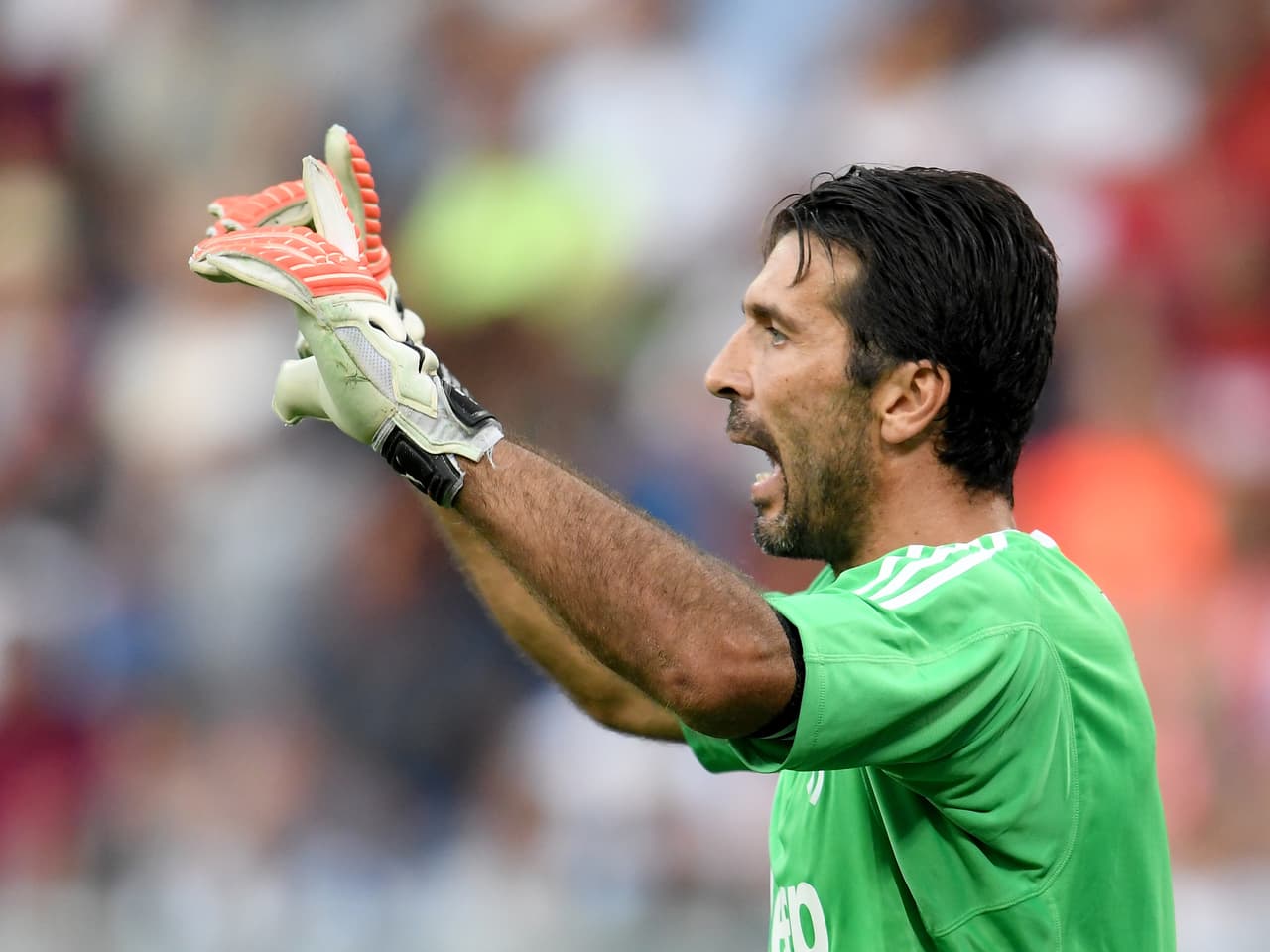 Buffon: "Asistente de vídeo convierte al fútbol en 'waterpolo'"