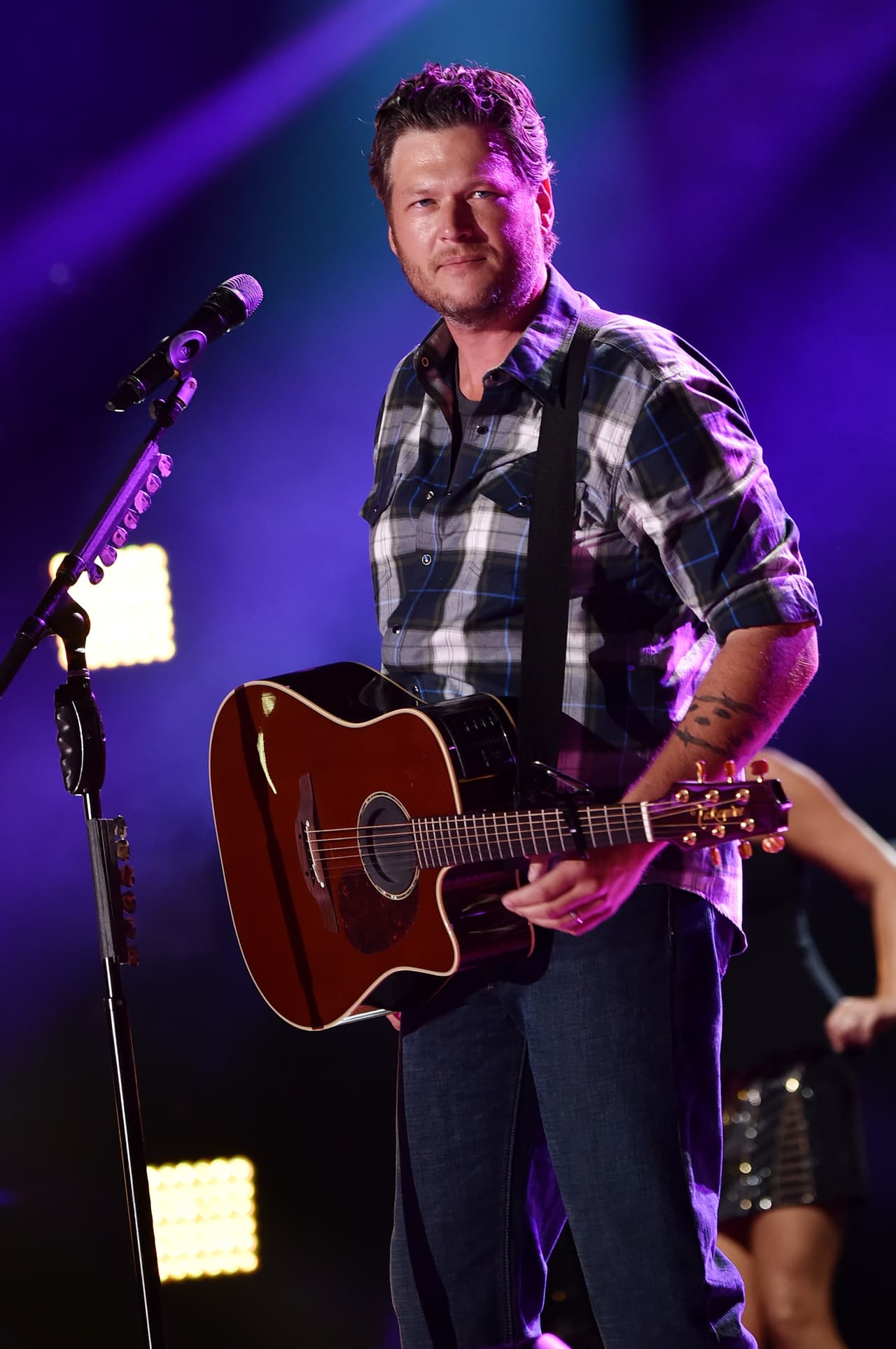 Queda claro que nada es para siempre y por ello cada vez se suman más personajes a la lista de los cantantes que cambian de pareja.