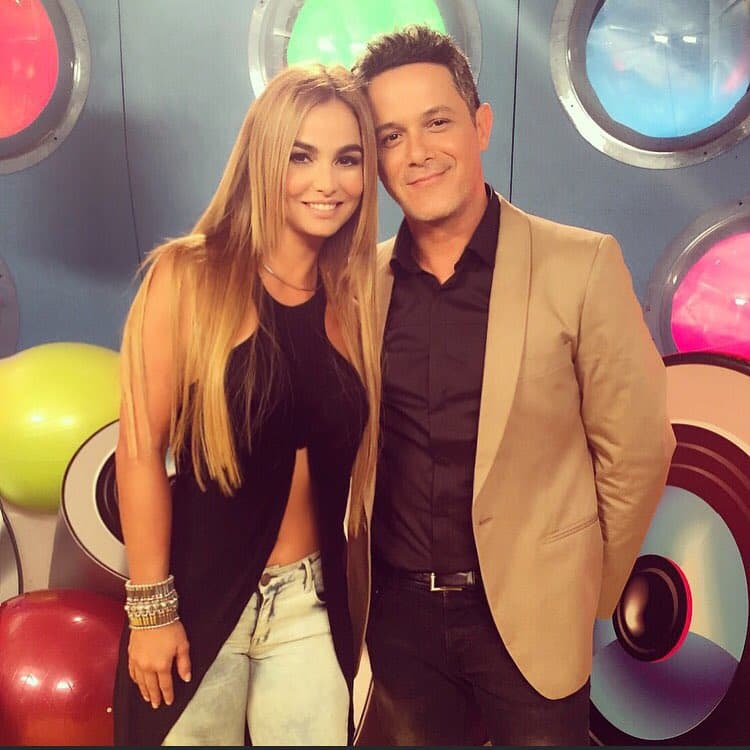 Sexy y divertida, Caro conquista en Instagram.