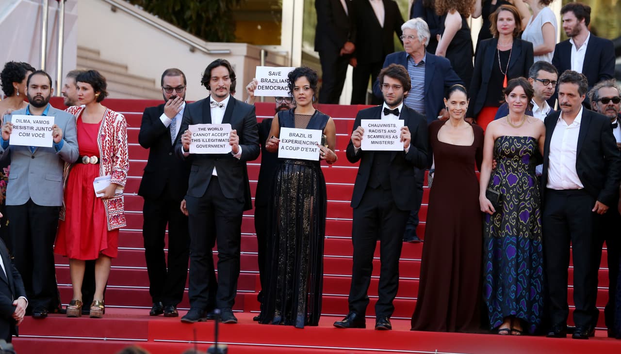 "Esto es un golpe de estado".