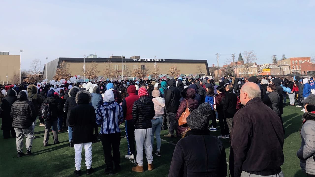 <a href="https://www.univision.com/local/chicago-wgbo/comunidad-en-la-villita-reacciona-al-asesinato-de-adolescente-no-me-parece-justo">Angie Monroy, de 16 años</a>, fue asesinada en La Villita el pasado 15 de diciembre.