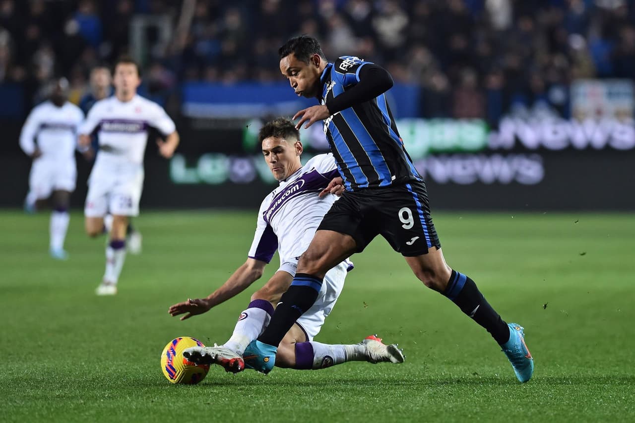La Fiorentina derroto 3-2 al Atalanta y califica a las semifinales de la Coppa Italia. Zappacosta y Boga anotaron para los de La Dea, mientras que Piatek se lució con doblete y Milenkovic anotó el tanto de la diferencia y el triunfo para la Fiore.