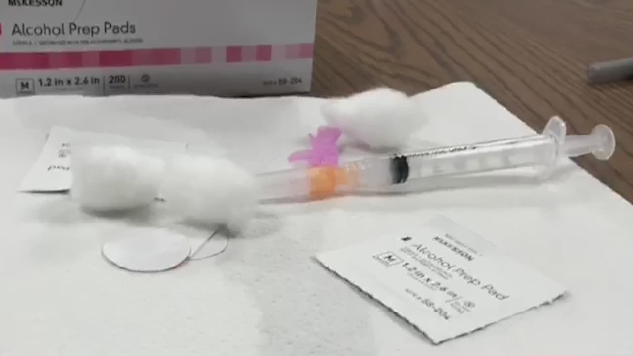 Pensilvania enfrenta escasez de dosis de refuerzo de Moderna por “un error de cálculo” 