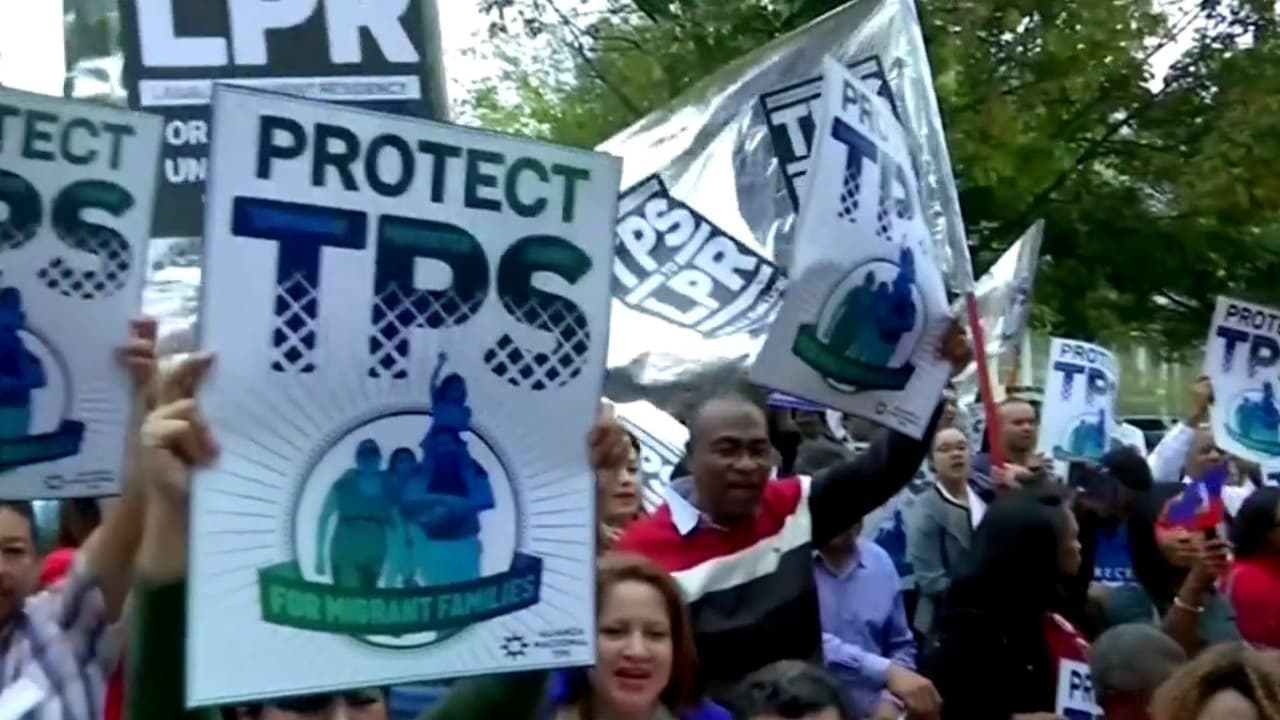 Salvadoreños con TPS siguen en vilo y a la espera de un anuncio oficial sobre su estatus en EEUU