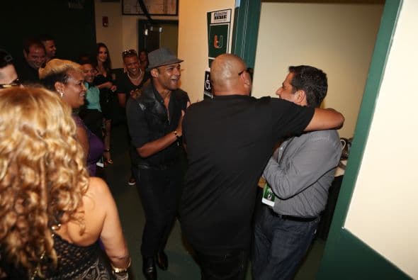 En exclusiva te llevamos detrás de cámaras en estos Premios Juventud 2014. Mira todo lo que pasó cuando las cámaras no estaban encendidas.