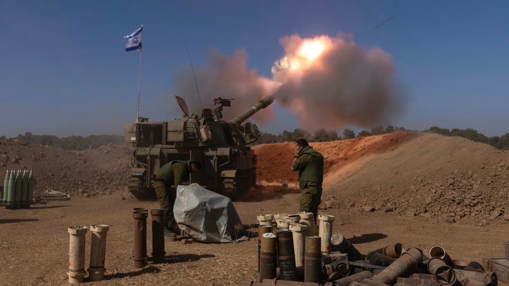 ¿Está violando Israel las leyes de la guerra en el asedio a Gaza?