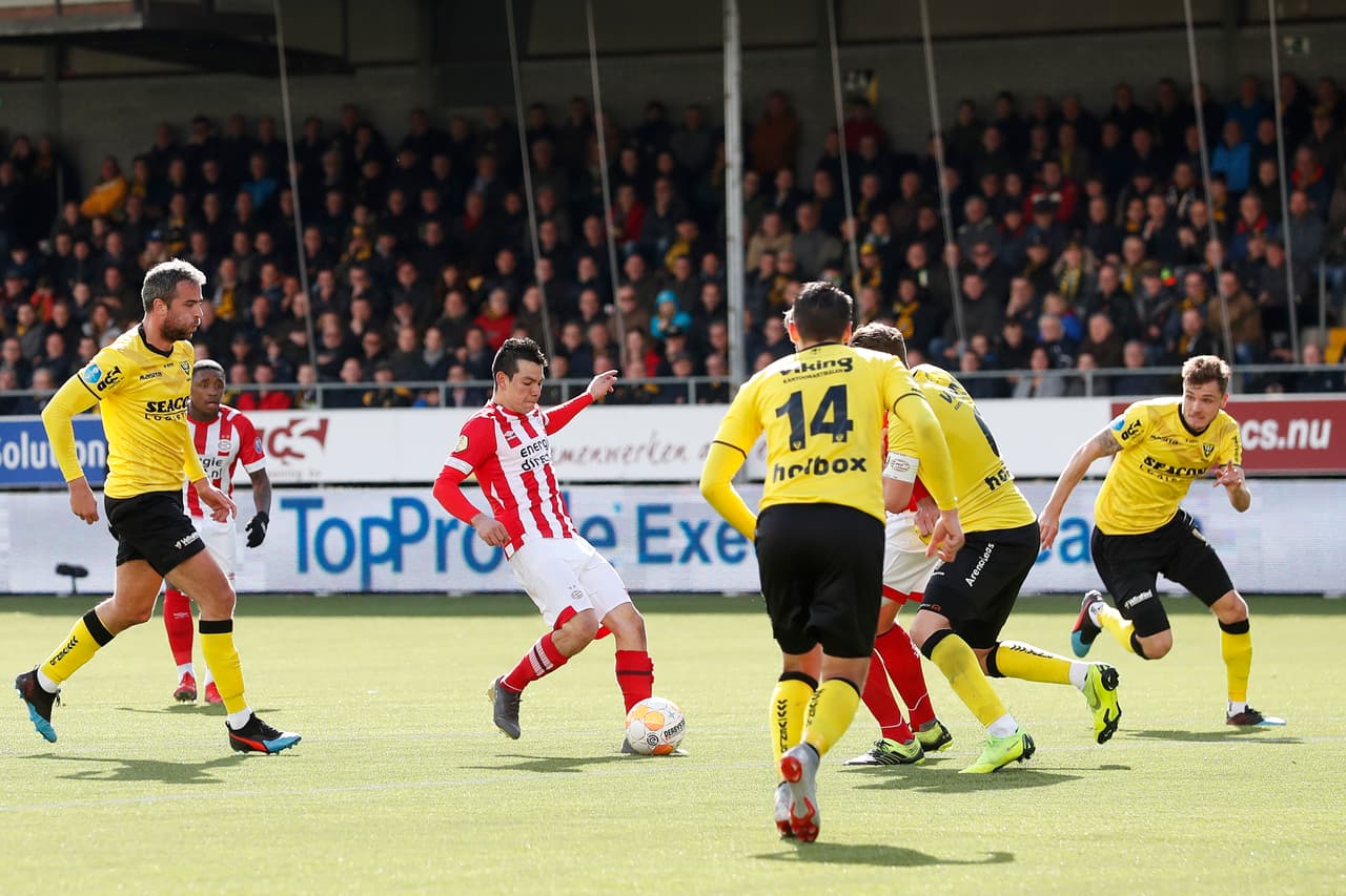 El mexicano Hirving Lozano anotó al minuto 41 del segundo tiempo el gol del 1-0 de PSV Eindhoven en su visita al VVV-Venlo en la Jornada 26 de la Eredivisie, donde es líder con 67 puntos.