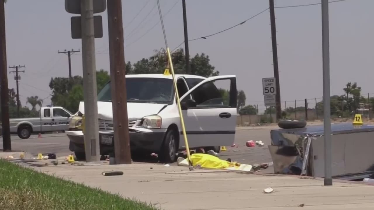 Atropellan a dos vendedores de frutas en la ciudad de Ontario: una de las víctimas perdió la vida