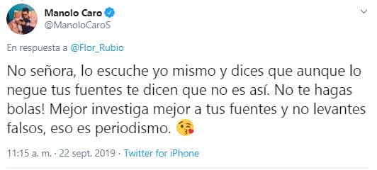 Un mes antes, la periodista Flor Rubio aseguró en su show de radio 'Fórmula espectacular’ que 'La Vero' había dejado la serie porque el director "le ofreció a Verónica Castro 
<b><a href="https://www.univision.com/famosos/director-de-la-casa-de-las-flores-niega-trama-lesbica-con-veronica-castro-y-yolanda-andrade-fotos" target="_blank">ser pareja de Yolanda Andrade en la serie</a></b>". Él lo negó en Twitter. Ya en esas fechas, ambas estaban inmerssas en la polémica de su 
<b><a href="https://www.univision.com/shows/el-gordo-y-la-flaca/te-mostramos-la-entrevista-a-yolanda-andrade-que-desato-la-sospecha-de-una-supuesta-boda-con-veronica-castro-video" target="_blank">supuesta boda simbólica</a></b> ocurrida hace más de 15 años. 
<br>