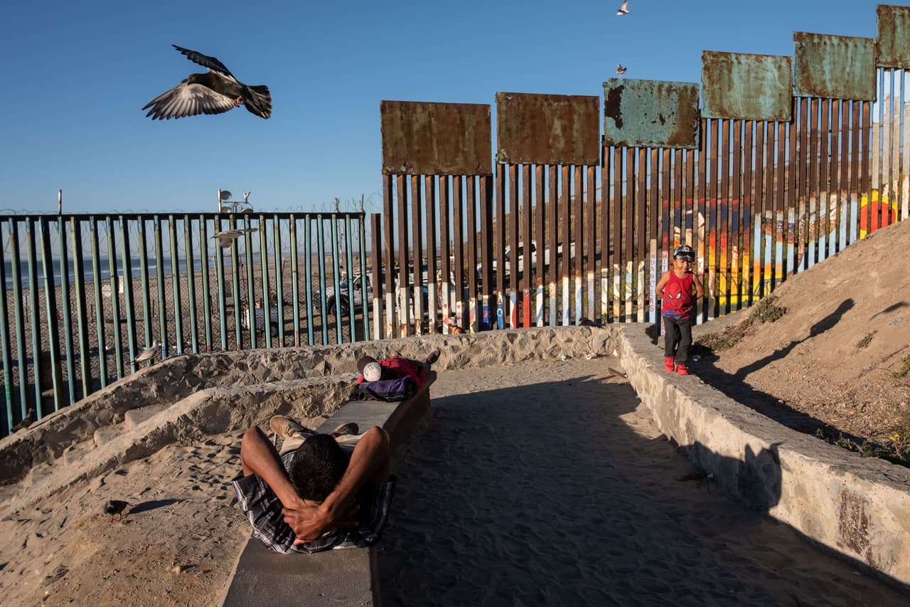 La coalición civil Alianza Migrante ha pedido al gobierno de México que ayude a convertir al Parque Morelos, el mayor parque público en la ciudad, en un lugar donde se pueda acoger a los miembros de la caravana.